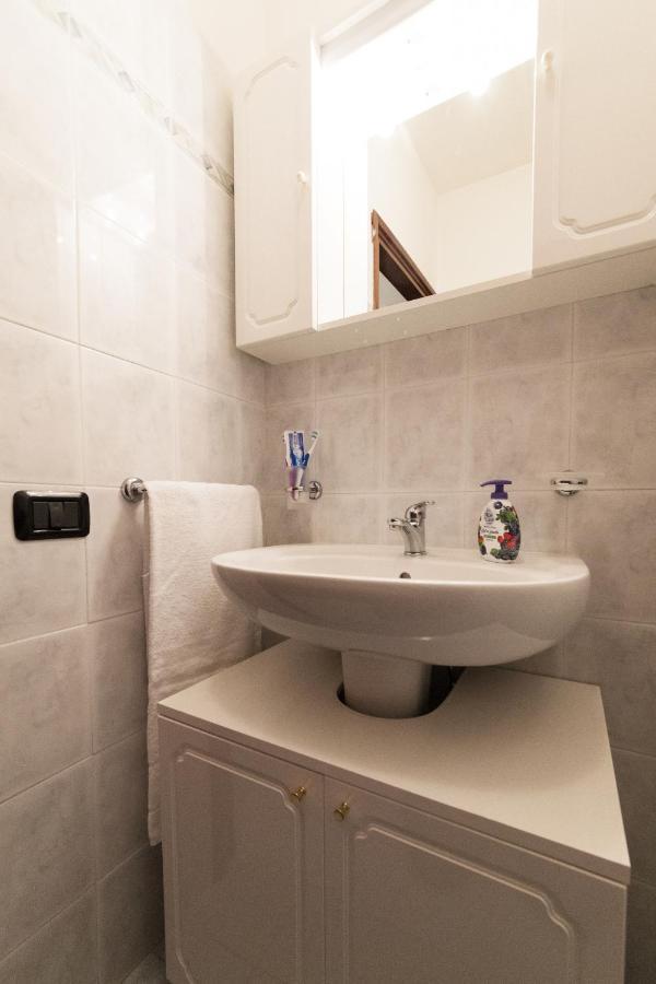 2-Bedroom Lakeview Apartment At The Lake Acquaseria Dış mekan fotoğraf